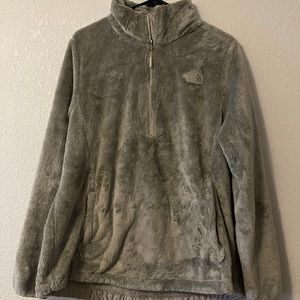 North face fuzzy sweatshirt XL